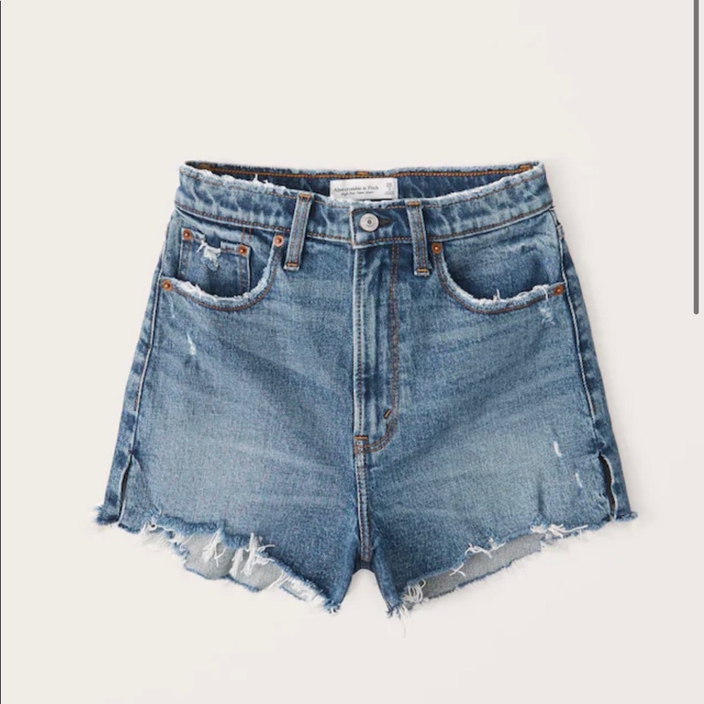 Abercrombie Curve Love High Rise Mom Shorts